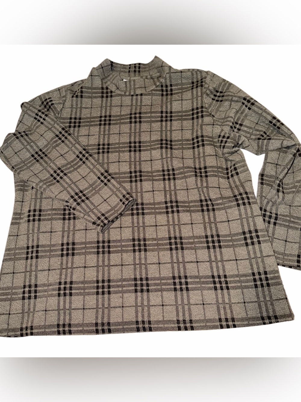 Denim&Co Gray and Black Plaid Men's Sweater
